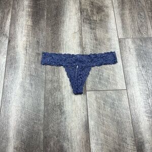 VS‎ Dusty Blue Lace Thong